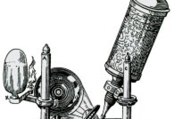 Desenho do primeiro microscópio de Robert Hooke, mostrando sua estrutura simples.